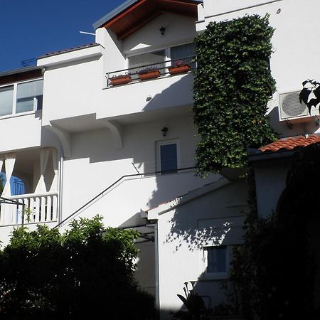Apartments - Rooms Vesna Primošten Oda fotoğraf