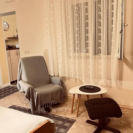 Apartments - Rooms Vesna Primošten Dış mekan fotoğraf