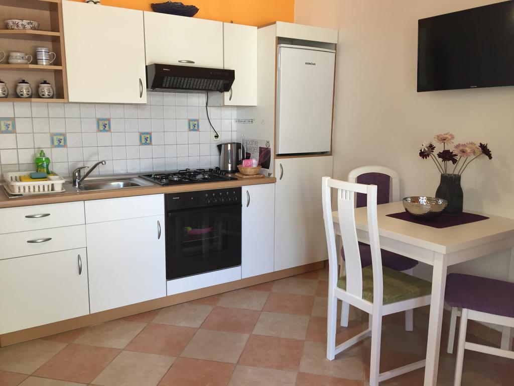 Apartments - Rooms Vesna Primošten Dış mekan fotoğraf