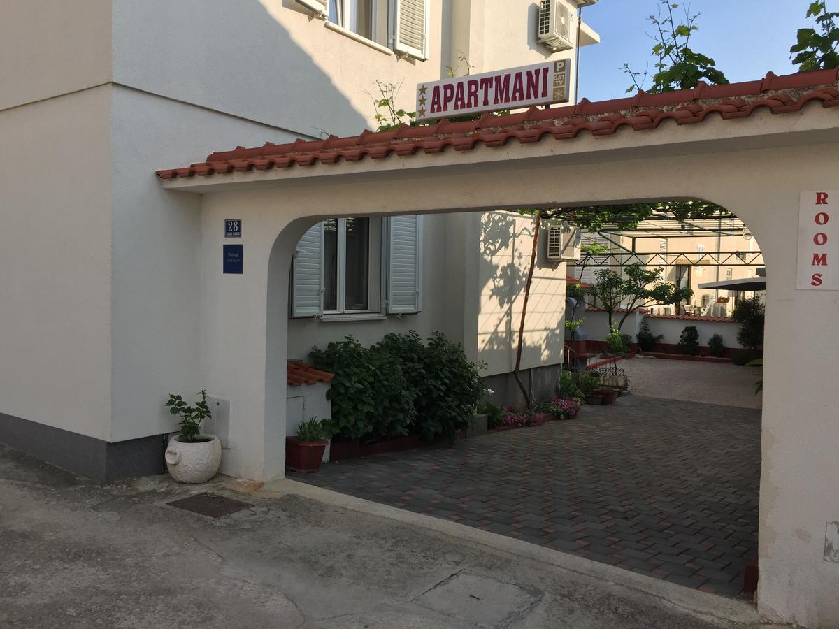 Apartments - Rooms Vesna Primošten Dış mekan fotoğraf