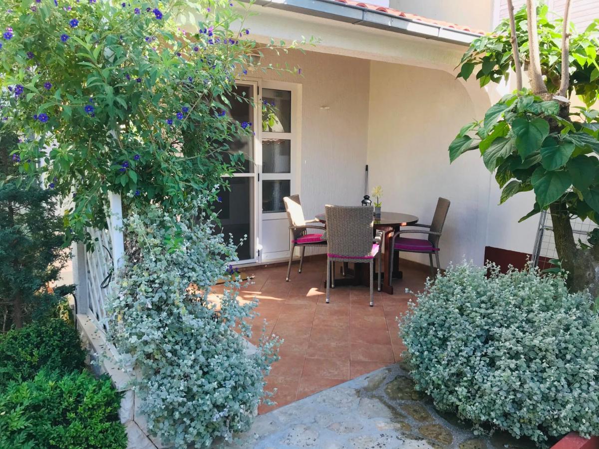Apartments - Rooms Vesna Primošten Dış mekan fotoğraf
